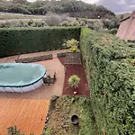 L'oustaloise - Et Table D'hotes Pres De Beziers- Alex Est Cuisinier De Metier- Piscine Avec Transats Et Parasols Terrasse Parking Prive Et Garage A Velos Motos- Labellisee Accueil Velo Et Vignoble Et Decouverte Отель типа 