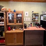 L'oustaloise - Et Table D'hotes Pres De Beziers- Alex Est Cuisinier De Metier- Piscine Avec Transats Et Parasols Terrasse Parking Prive Et Garage A Velos Motos- Labellisee Accueil Velo Et Vignoble Et Decouverte Faugeres (Herault)