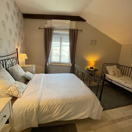 L'oustaloise Bed & Breakfast *
