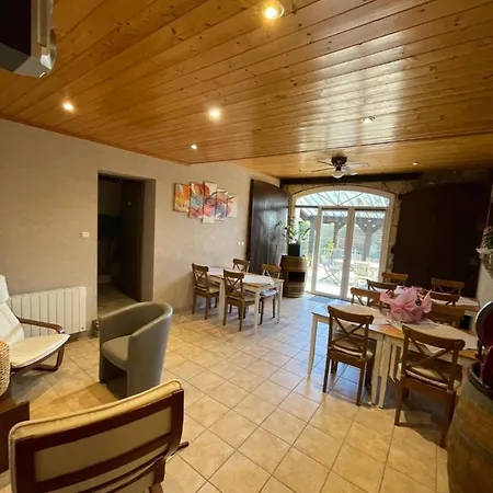 L'oustaloise - Et Table D'hotes Pres De Beziers- Alex Est Cuisinier De Metier- Piscine Avec Transats Et Parasols Terrasse Parking Prive Et Garage A Velos Motos- Labellisee Accueil Velo Et Vignoble Et Decouverte Faugeres (Herault)
