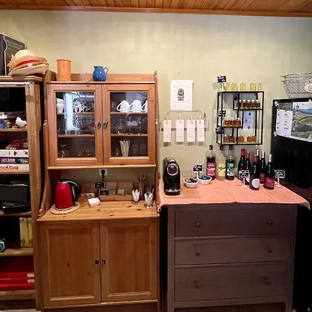 L'oustaloise - Et Table D'hotes Pres De Beziers- Alex Est Cuisinier De Metier- Piscine Avec Transats Et Parasols Terrasse Parking Prive Et Garage A Velos Motos- Labellisee Accueil Velo Et Vignoble Et Decouverte Faugères