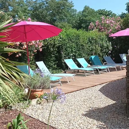 L'oustaloise - Et Table D'hotes Pres De Beziers- Alex Est Cuisinier De Metier- Piscine Avec Transats Et Parasols Terrasse Parking Prive Et Garage A Velos Motos- Labellisee Accueil Velo Et Vignoble Et Decouverte Faugères