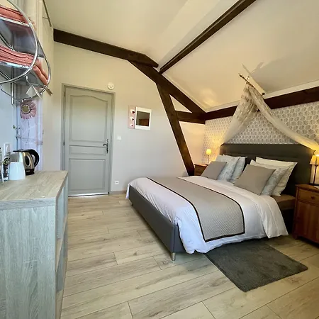 L'oustaloise - Et Table D'hotes Pres De Beziers- Alex Est Cuisinier De Metier- Piscine Avec Transats Et Parasols Terrasse Parking Prive Et Garage A Velos Motos- Labellisee Accueil Velo Et Vignoble Et Decouverte 3* Faugeres (Herault)