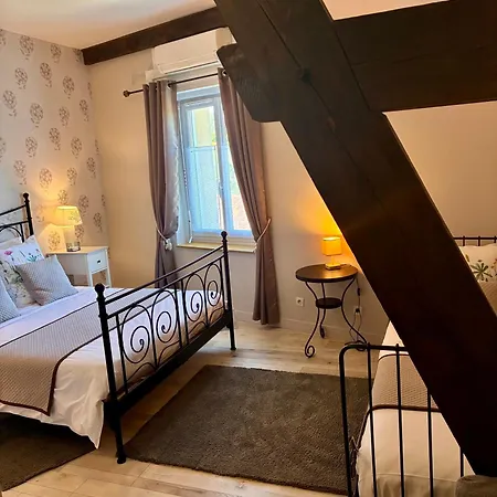 L'oustaloise - Et Table D'hotes Pres De Beziers- Alex Est Cuisinier De Metier- Piscine Avec Transats Et Parasols Terrasse Parking Prive Et Garage A Velos- Labellisee Accueil Velo Et Vignoble Et Decouverte