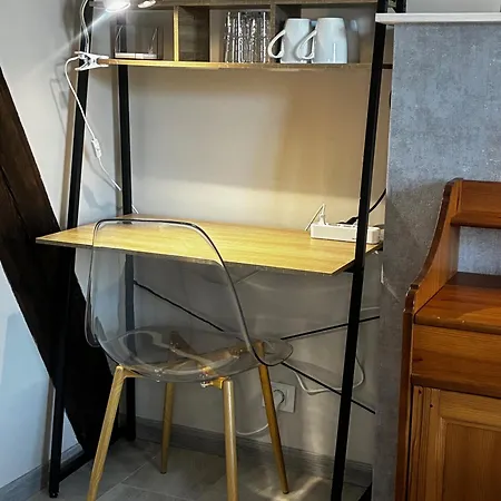 לינה וארוחת בוקר L'oustaloise - Et Table D'hotes Pres De Beziers- Alex Est Cuisinier De Metier- Piscine Avec Transats Et Parasols Terrasse Parking Prive Et Garage A Velos Motos- Labellisee Accueil Velo Et Vignoble Et Decouverte 3*