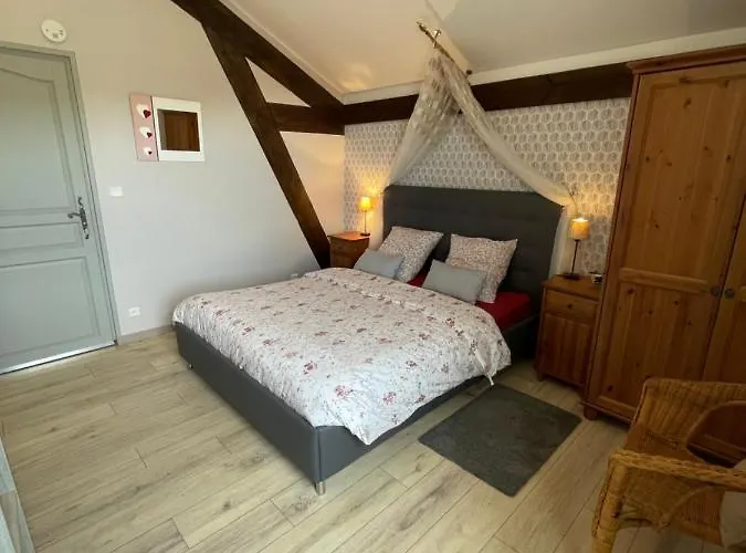 L'oustaloise - Et Table D'hotes Pres De Beziers- Alex Est Cuisinier De Metier- Piscine Avec Transats Et Parasols Terrasse Parking Prive Et Garage A Velos- Labellisee Accueil Velo Et Vignoble Et Decouverte