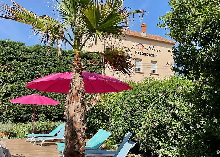 L'oustaloise - Et Table D'hotes Pres De Beziers- Alex Est Cuisinier De Metier- Piscine Avec Transats Et Parasols Terrasse Parking Prive Et Garage A Velos- Labellisee Accueil Velo Et Vignoble Et Decouverte 3*